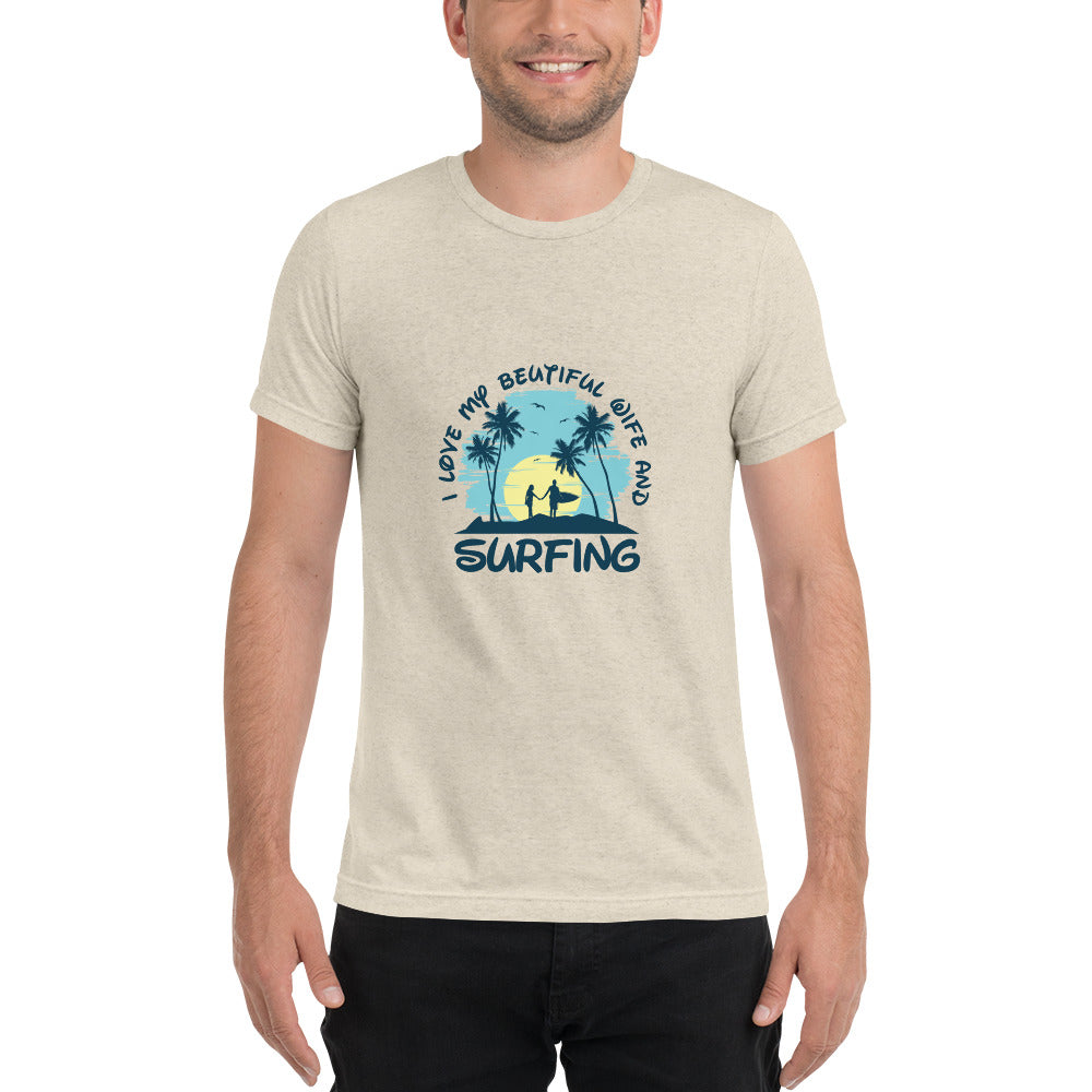 Love wife and surfing - Short sleeve t-shirt - HobbyMeFree